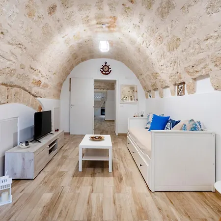 Il Rifugio Del Nostromo * Mola di Bari